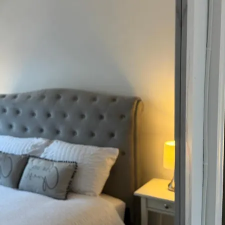 Shared House