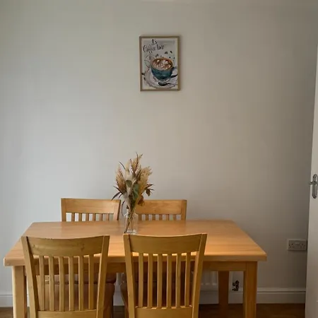 Shared House